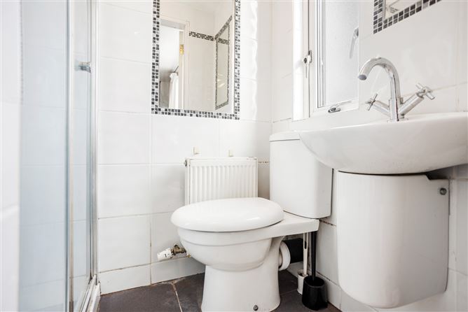 24 Valentia Parade, Phibsborough, Dublin 7