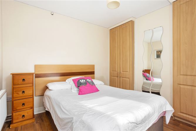 24 Valentia Parade, Phibsborough, Dublin 7