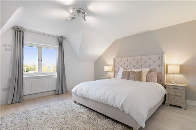 2 Shackleton Park, Lucan, Co. Dublin