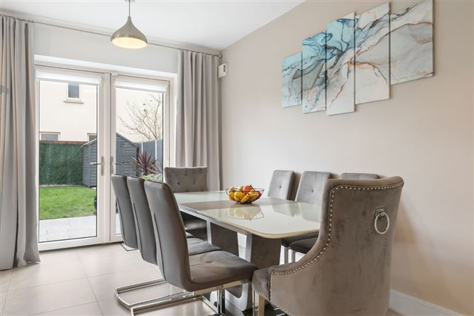 2 Shackleton Park, Lucan, Co. Dublin