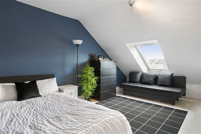 2 Shackleton Park, Lucan, Co. Dublin