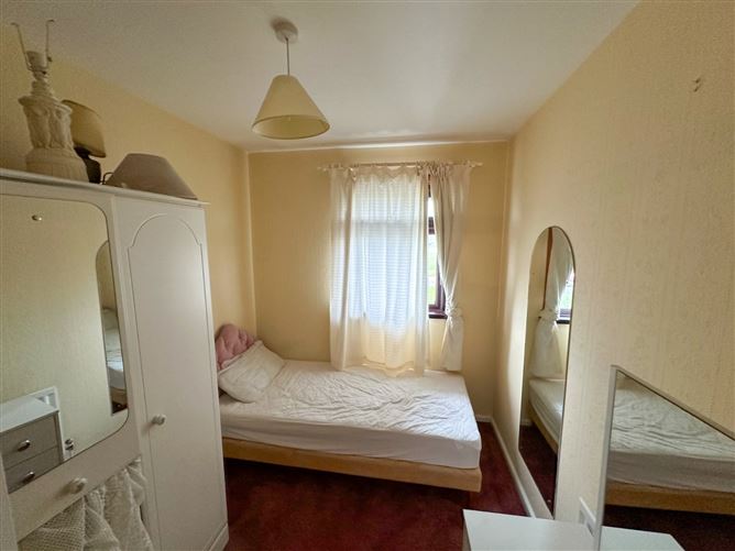 3 Bayview Heights, Ballybane, Galway