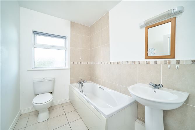 The Holly, 4 Peamount Road, Newcastle, Dublin