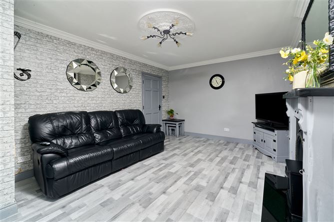16 Delmere, Enfield, Co. Meath