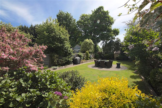 https://photos-a.propertyimages.ie/media/4/8/0/4931084/5631cf51-5c9f-46c6-b1f2-23d136229e85_l.jpg