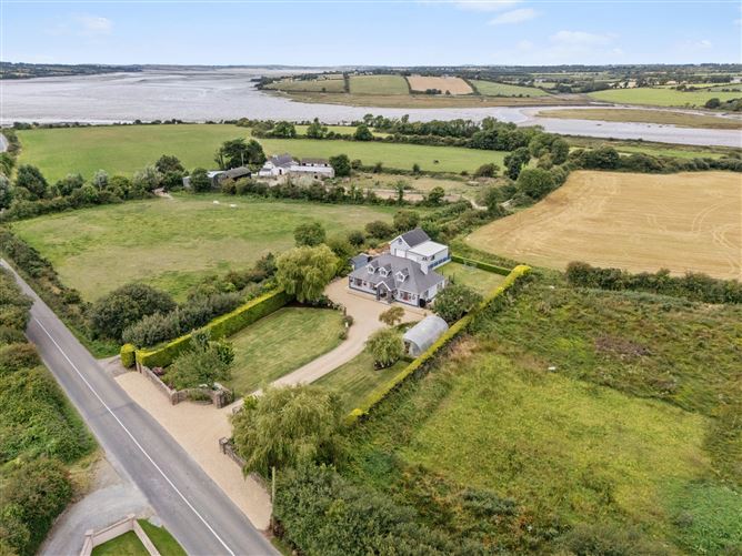 Castle Bay, Maudlintown, Wellingtonbridge, Co. Wexford