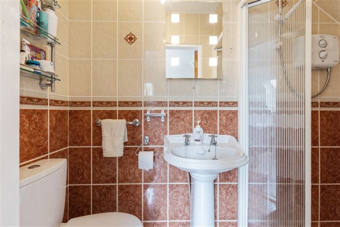 Castle Bay, Maudlintown, Wellingtonbridge, Co. Wexford