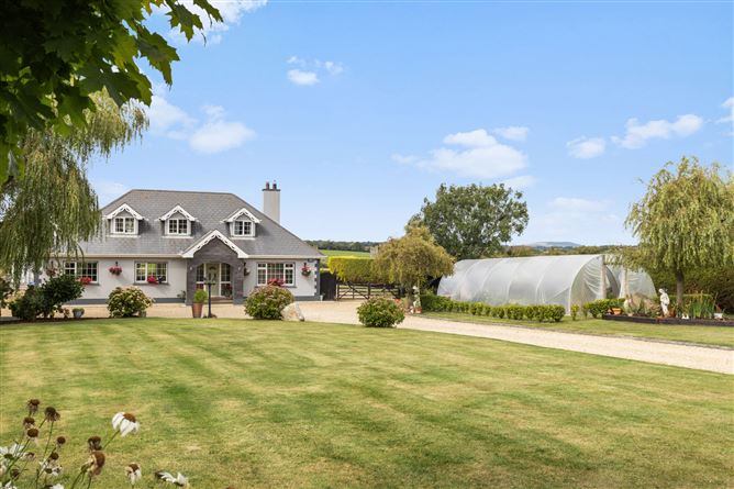 Castle Bay, Maudlintown, Wellingtonbridge, Co. Wexford