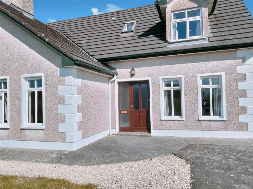 16 The Sands, Castlecove, Enniscrone, Co. Sligo, Enniscrone, Sligo, F26 Y240