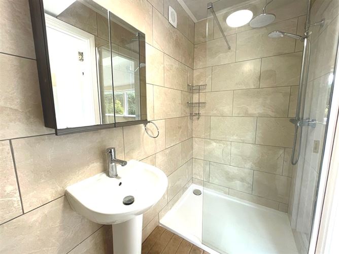 Kilteel Road, Rathcoole, Co. Dublin (Double Room To Rent)