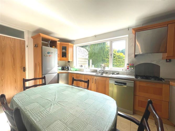 Kilteel Road, Rathcoole, Co. Dublin (Double Room To Rent)