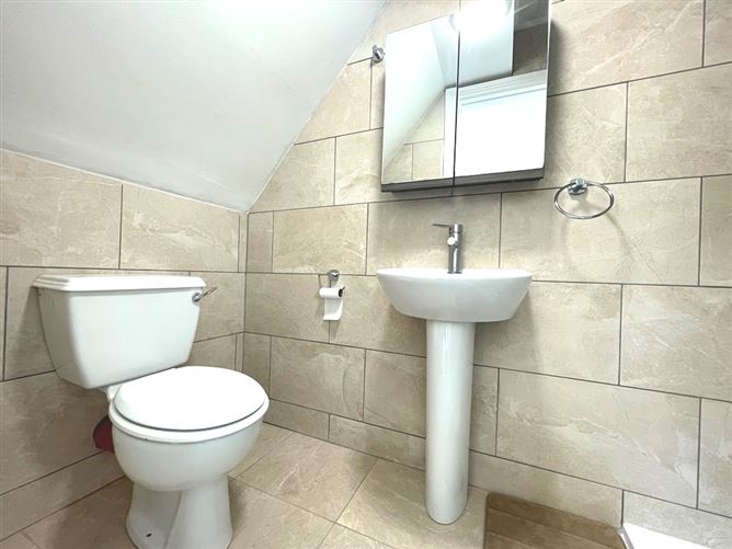 Kilteel Road, Rathcoole, Co. Dublin (Double Room To Rent)