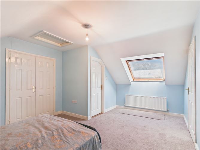 Photo 13 of 21 — 3 Sli Na Siuire, Mitchel Street, Thurles, Co. Tipperary