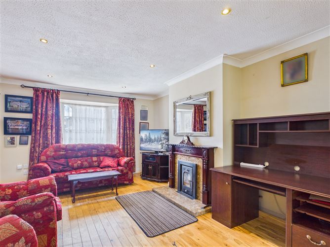 3 Sli Na Siuire, Mitchel Street, Thurles, Co. Tipperary