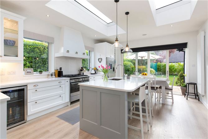 4 The Thicket, Hainault Road, Foxrock, Dublin 18