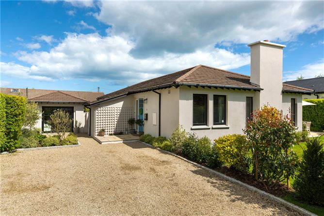 4 The Thicket, Hainault Road, Foxrock, Dublin 18