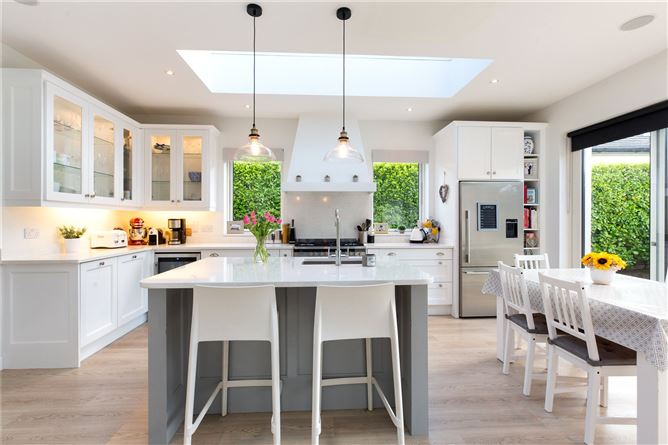 4 The Thicket, Hainault Road, Foxrock, Dublin 18