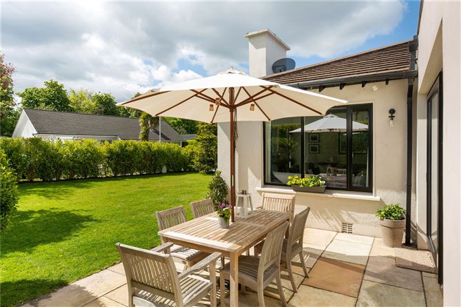 4 The Thicket, Hainault Road, Foxrock, Dublin 18