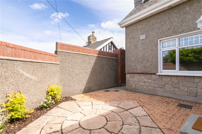 2 Charleville Square, Rathfarnham,   Dublin 14