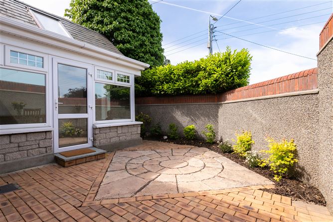 2 Charleville Square, Rathfarnham,   Dublin 14