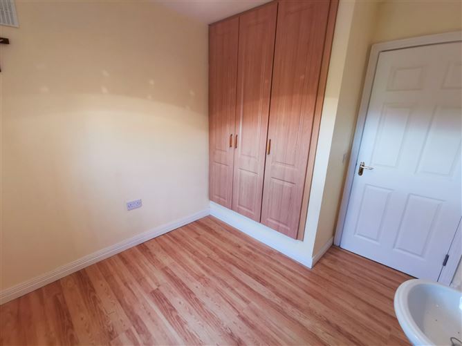 52 Elm Park, Claremorris, Co. Mayo