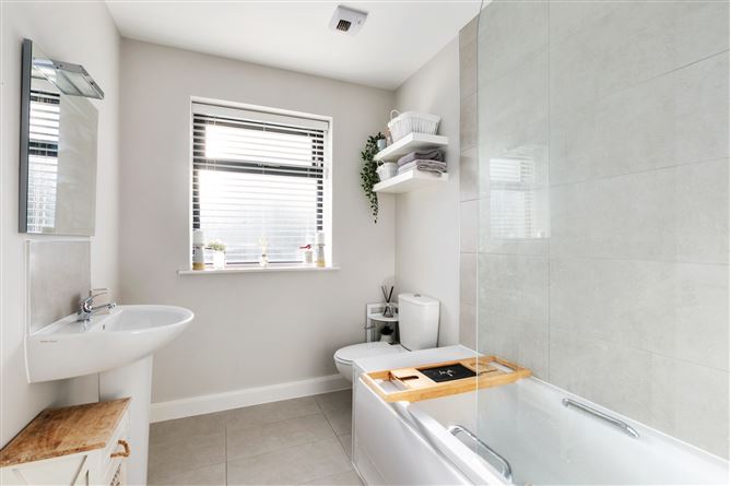 15 Elder Heath Walk, Kiltipper, Dublin 24