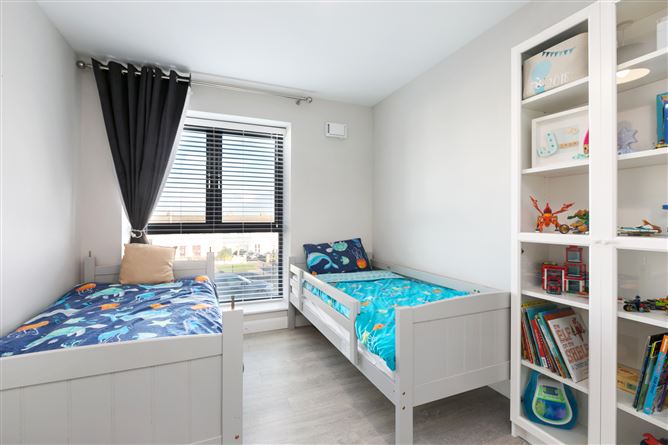 15 Elder Heath Walk, Kiltipper, Dublin 24