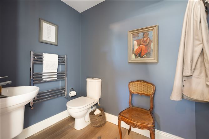 12 Knockcree, Glenamuck Road, Carrickmines, Dublin 18