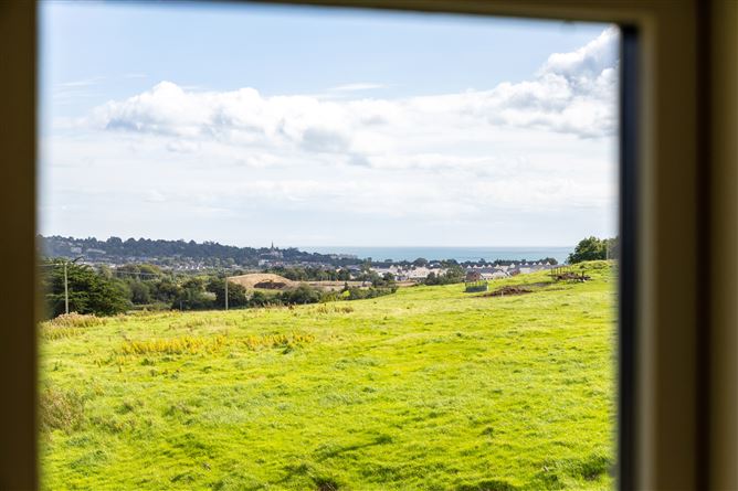 12 Knockcree, Glenamuck Road, Carrickmines, Dublin 18