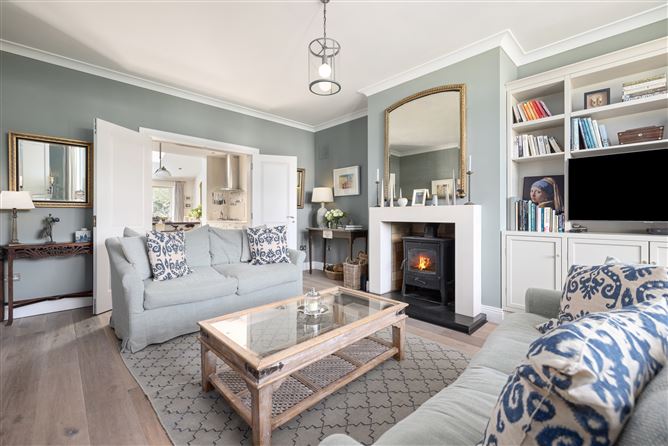 12 Knockcree, Glenamuck Road, Carrickmines, Dublin 18