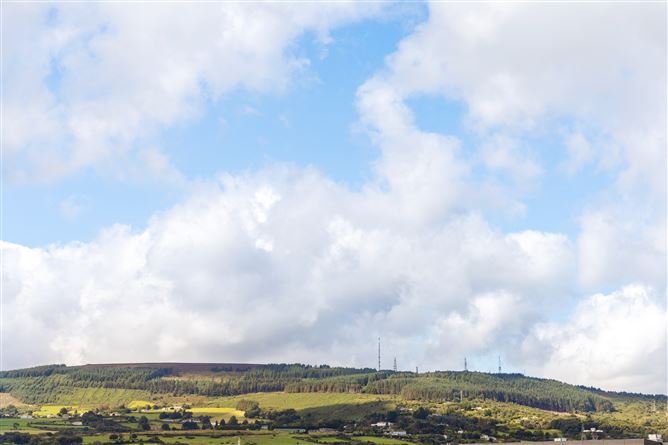 12 Knockcree, Glenamuck Road, Carrickmines, Dublin 18