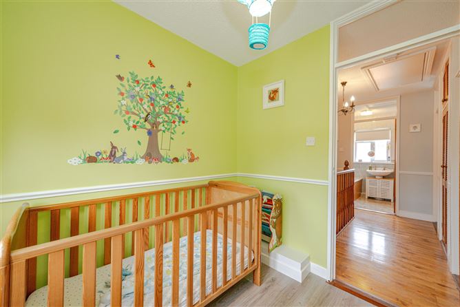 15 Hillcrest Lawns, Hillcrest, Lucan, Dublin