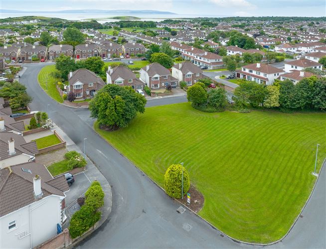 Photo 37 of 37 — 31 Windfield Gardens, Clybaun Road, Knocknacarra, Galway