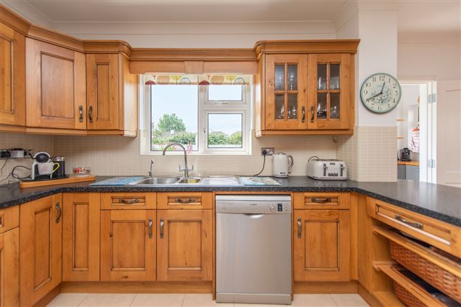 Photo 25 of 37 — 31 Windfield Gardens, Clybaun Road, Knocknacarra, Galway