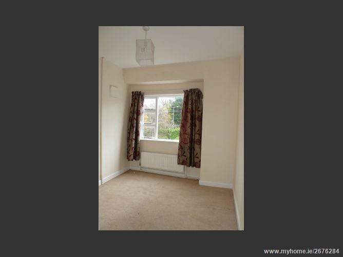 5 Eden Park Drive, Goatstown, Dublin 14