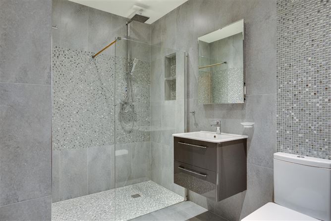 5 Woodbury Mews, Tivoli Terrace East, Dun Laoghaire, Co. Dublin