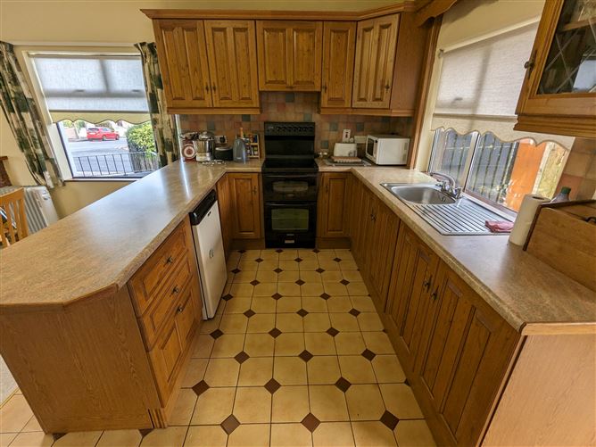 115 Cathedral Road, Cork City, Cork Irish & European 4735284