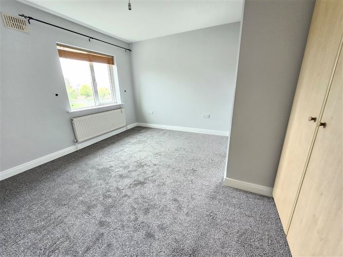 48 Bruach Na h'Abhainn, Quin Road, Ennis, Co. Clare