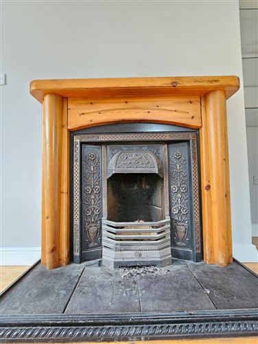 48 Bruach Na h'Abhainn, Quin Road, Ennis, Co. Clare