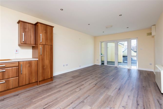 5 Strand Avenue, Rosslare Strand, Rosslare, Co. Wexford