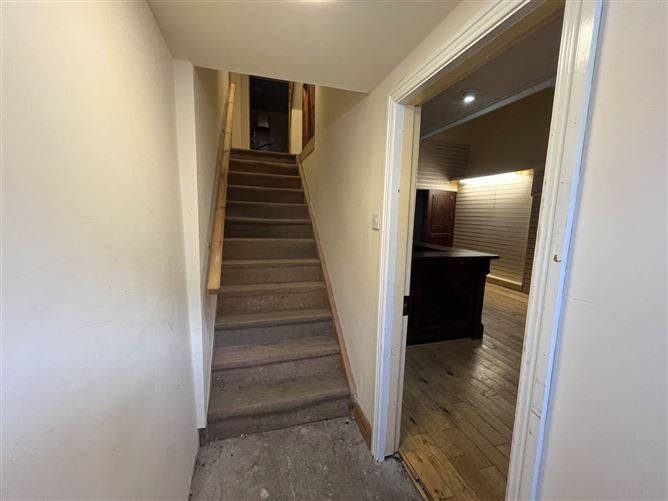 56 O`Connell St, Clonmel, County Tipperary