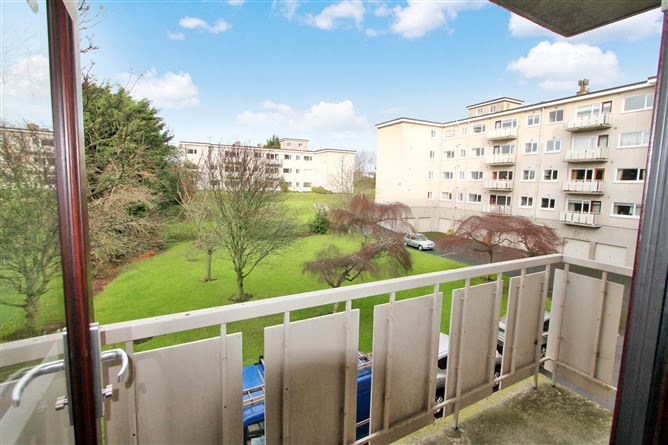 Apt 2 Scotia, De Vesci Court, Monkstown, County Dublin