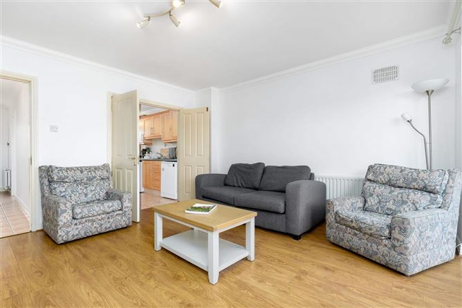 12 St Johns Gate, Clondalkin, Dublin 22