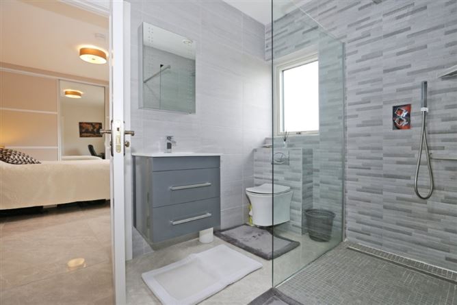 Highfield House, Kilaspuglinane, Lahinch, Co. Clare, Lahinch, Clare