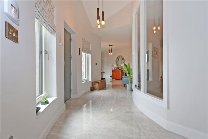 Highfield House, Kilaspuglinane, Lahinch, Co. Clare, Lahinch, Clare