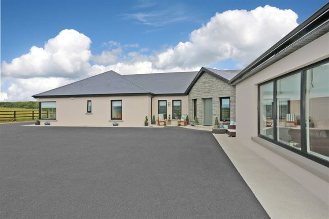 Highfield House, Kilaspuglinane, Lahinch, Co. Clare, Lahinch, Clare