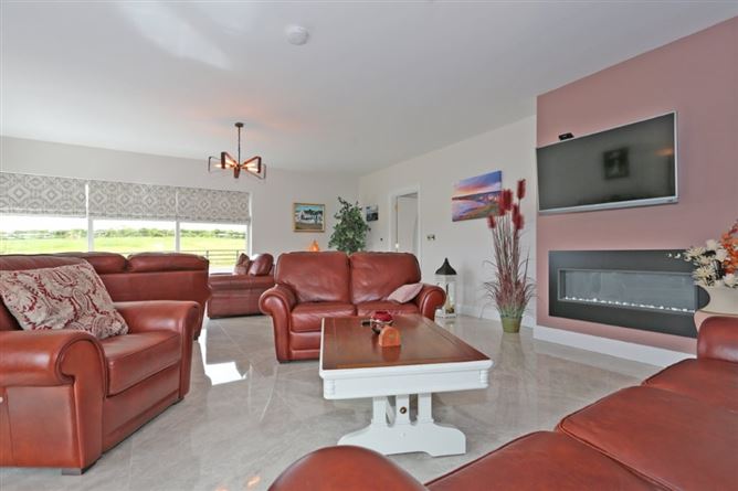 Highfield House, Kilaspuglinane, Lahinch, Co. Clare, Lahinch, Clare