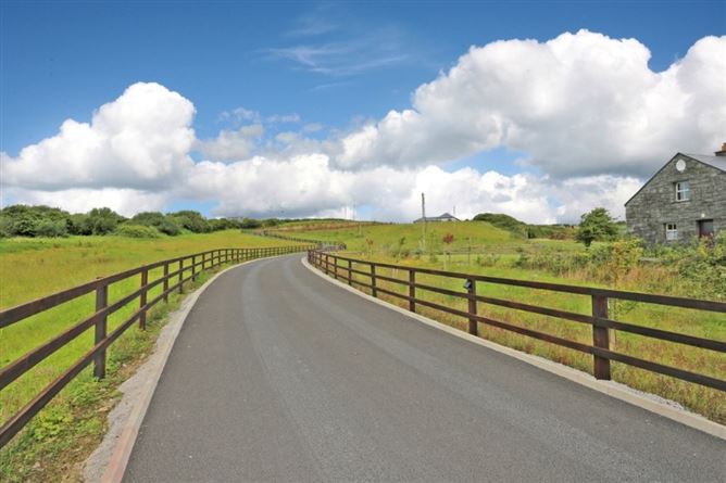 Highfield House, Kilaspuglinane, Lahinch, Co. Clare, Lahinch, Clare