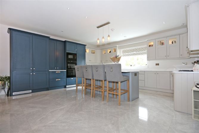 Highfield House, Kilaspuglinane, Lahinch, Co. Clare, Lahinch, Clare