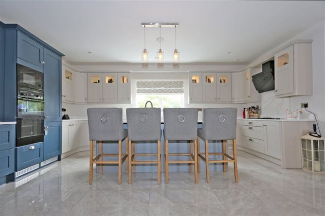 Highfield House, Kilaspuglinane, Lahinch, Co. Clare, Lahinch, Clare